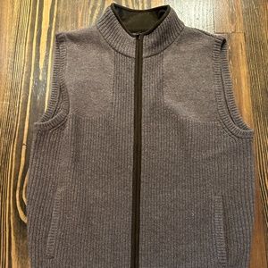L.L. Bean Waterfowl Sweater Vest, size Medium - 100% wool